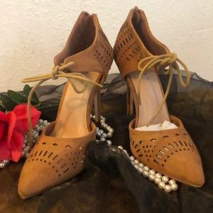 Seductive Tan stiletto Savannah